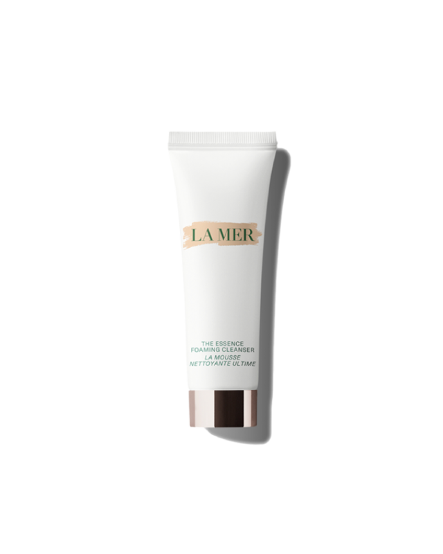 La Mer The Essence Foaming Cleanser — official reference packshot; independent comparison